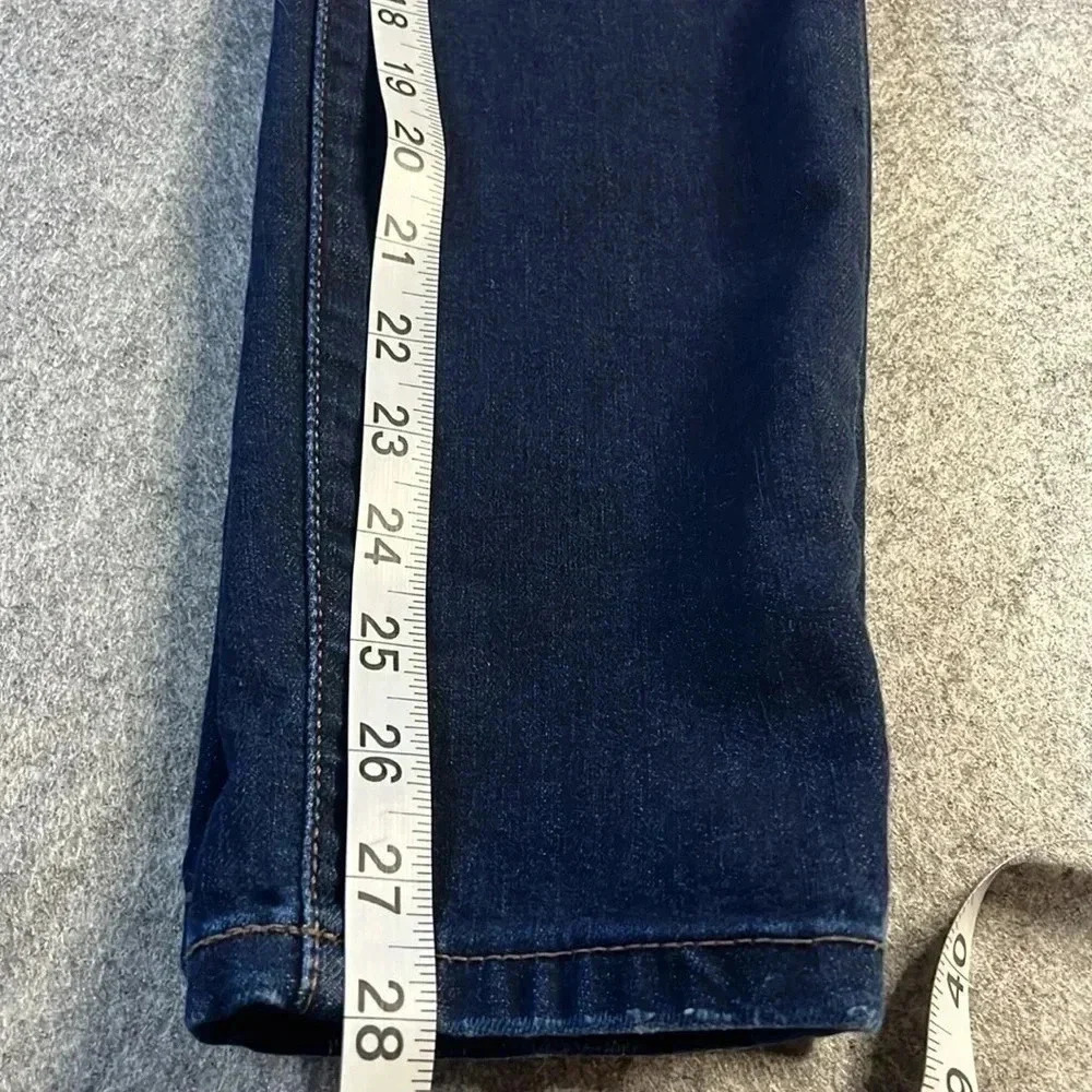 Joe’s Jeans The Icon Mid Rise Skinny Ankle, Dark Wash. 26*28. - Picture 9 of 10